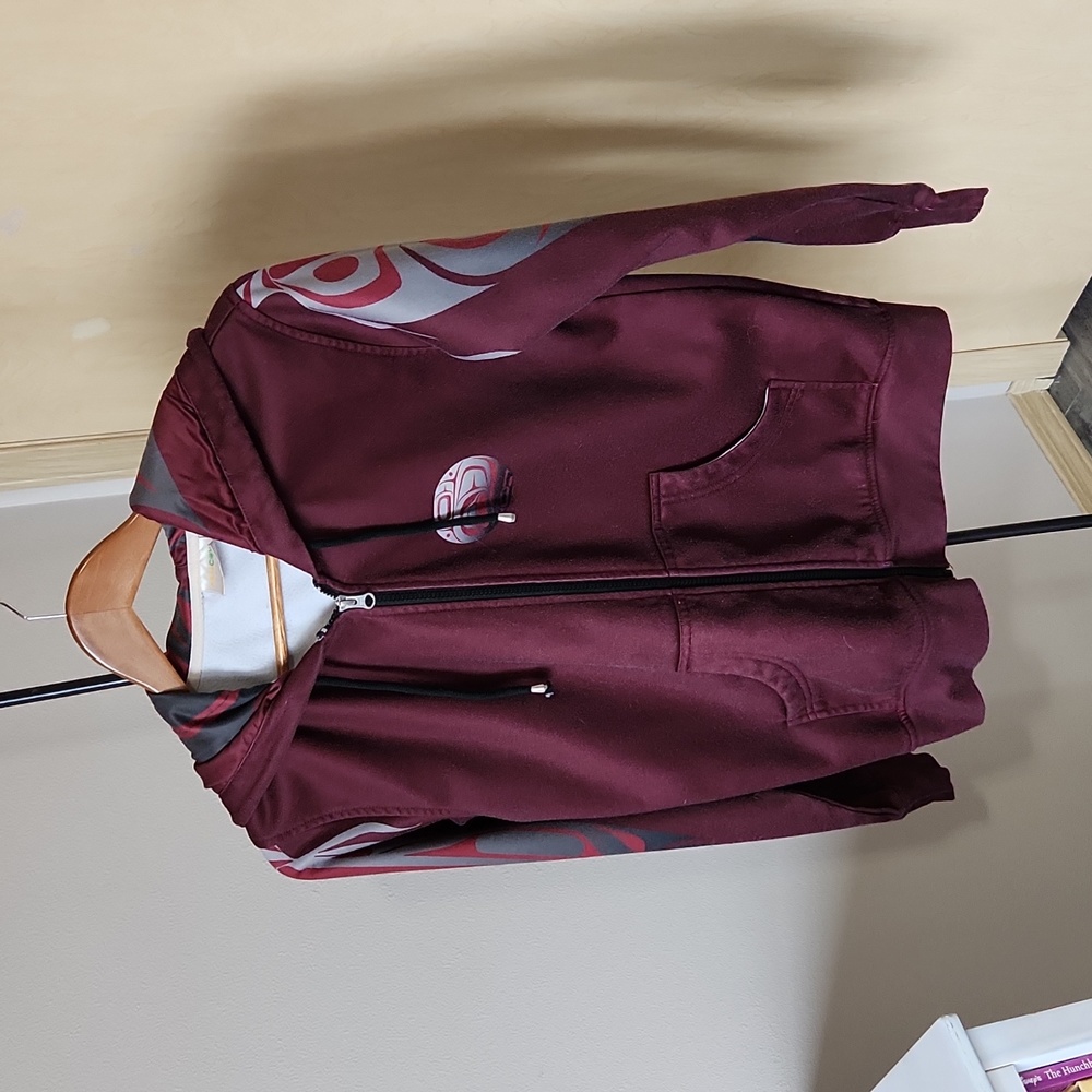 Native Design women's zippered hoodie.